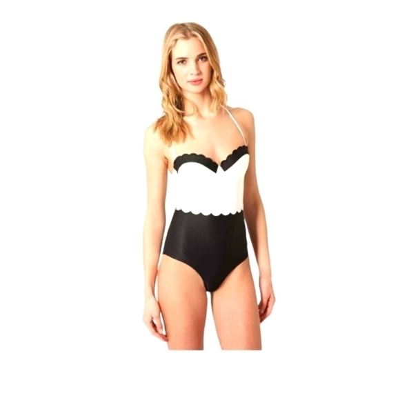 Cupshe NWT 1 Piece swimwear small double scalloped trim - Picture 4 of 14